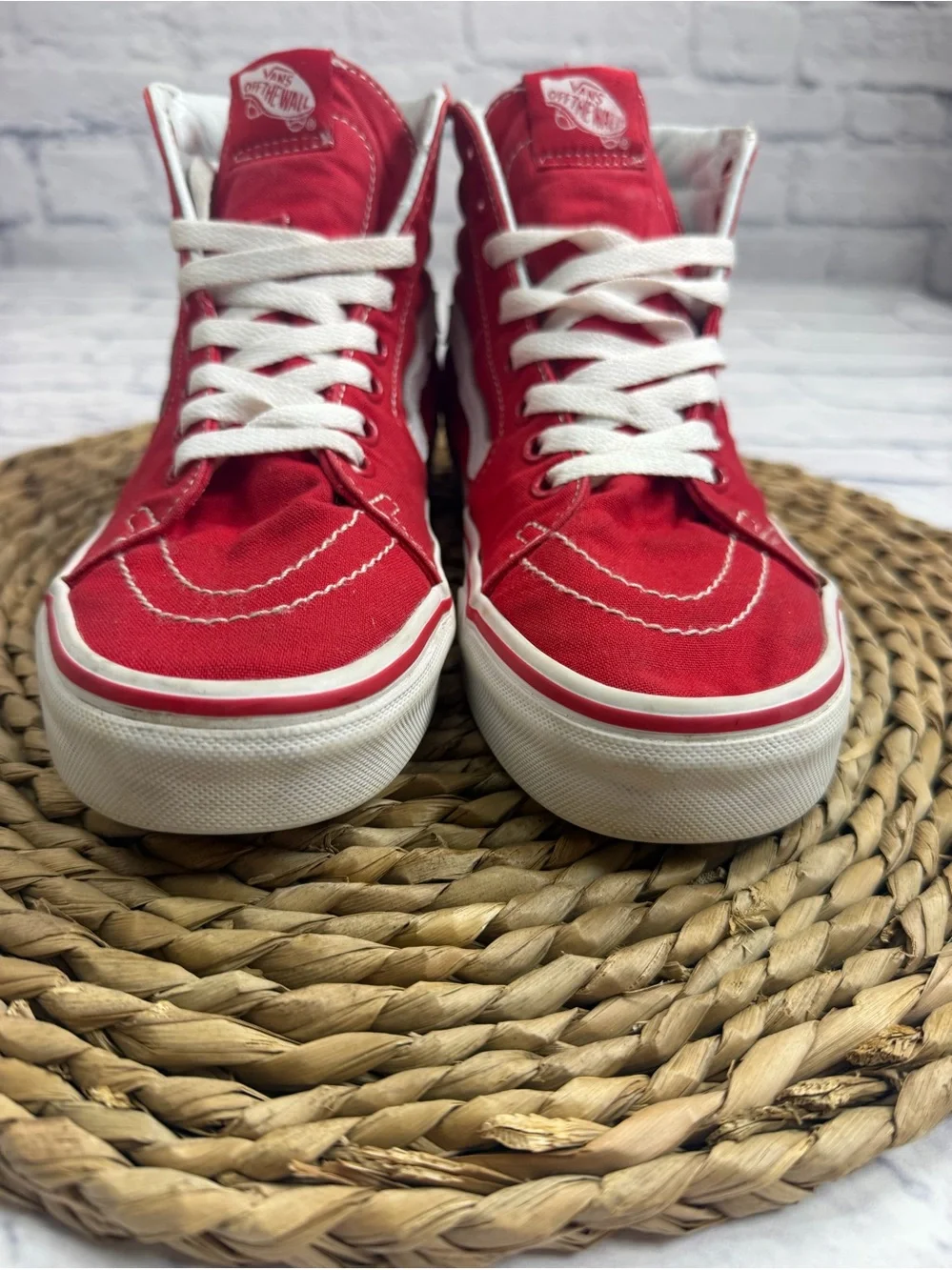 Vans Red Off The Wall Canvas High Top Sneakers. Mens size 6.5/Women’s Size 8